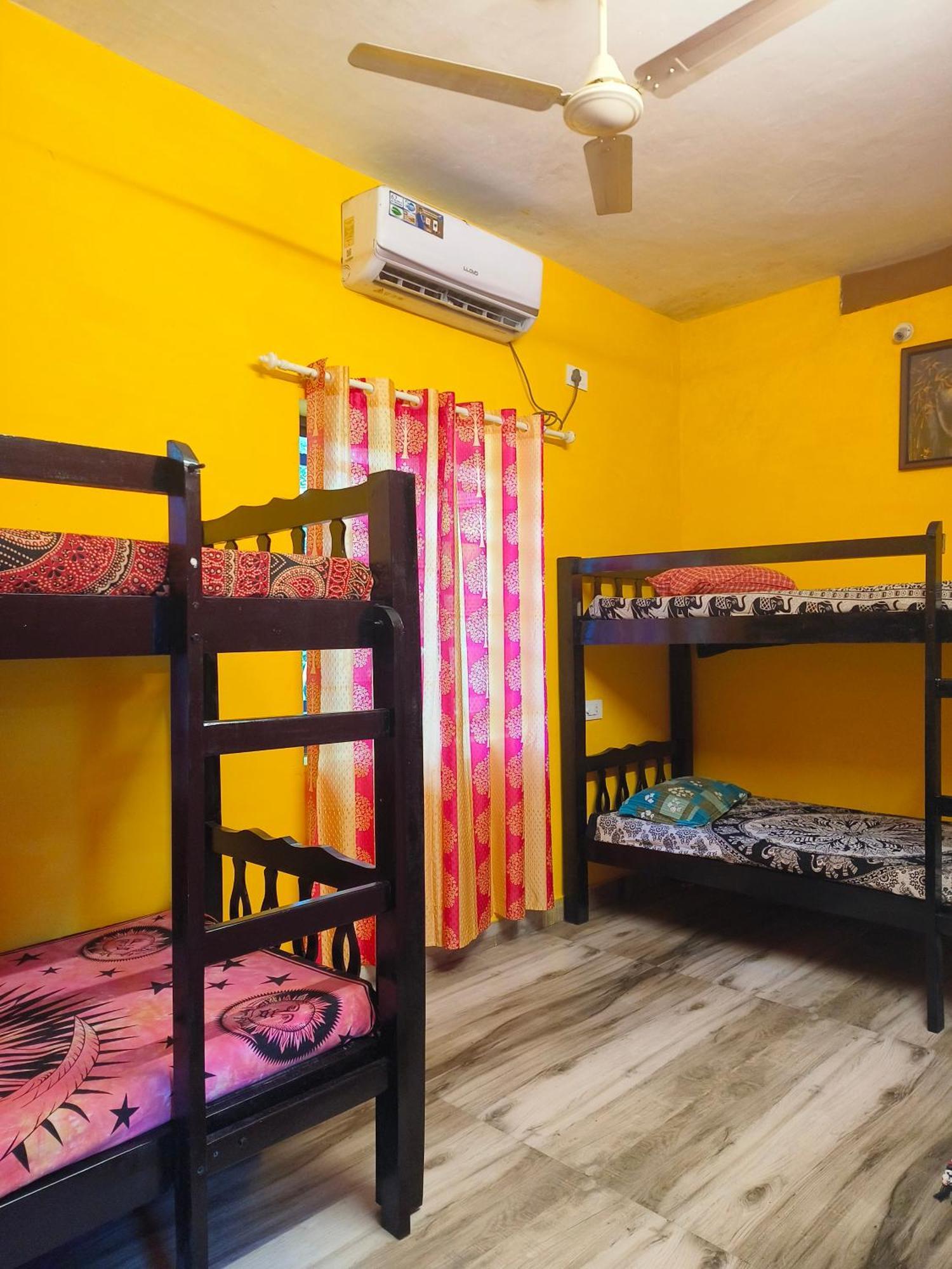 Peace And Love Beach Homestay Alappuzha Eksteriør bilde